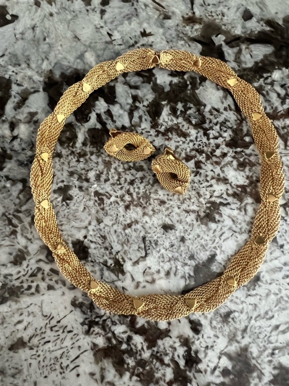 VINTAGE Hobé gold-tone mesh necklace and clip-on earring set.